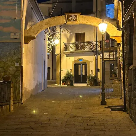 Volte In Pietra - Nelle Dolomiti Lucane * Albano di Lucania